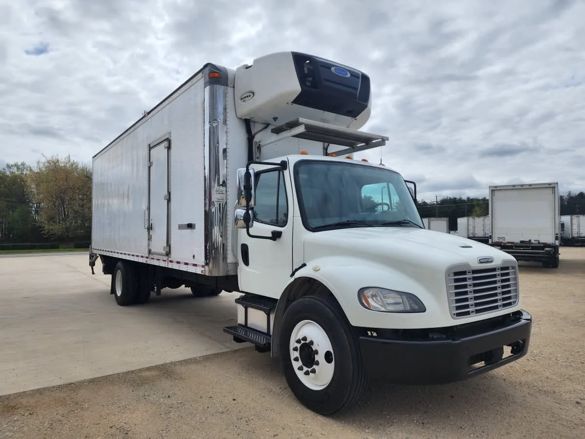 2018 Freightliner M2 106 in Greensboro, NC — photo 3