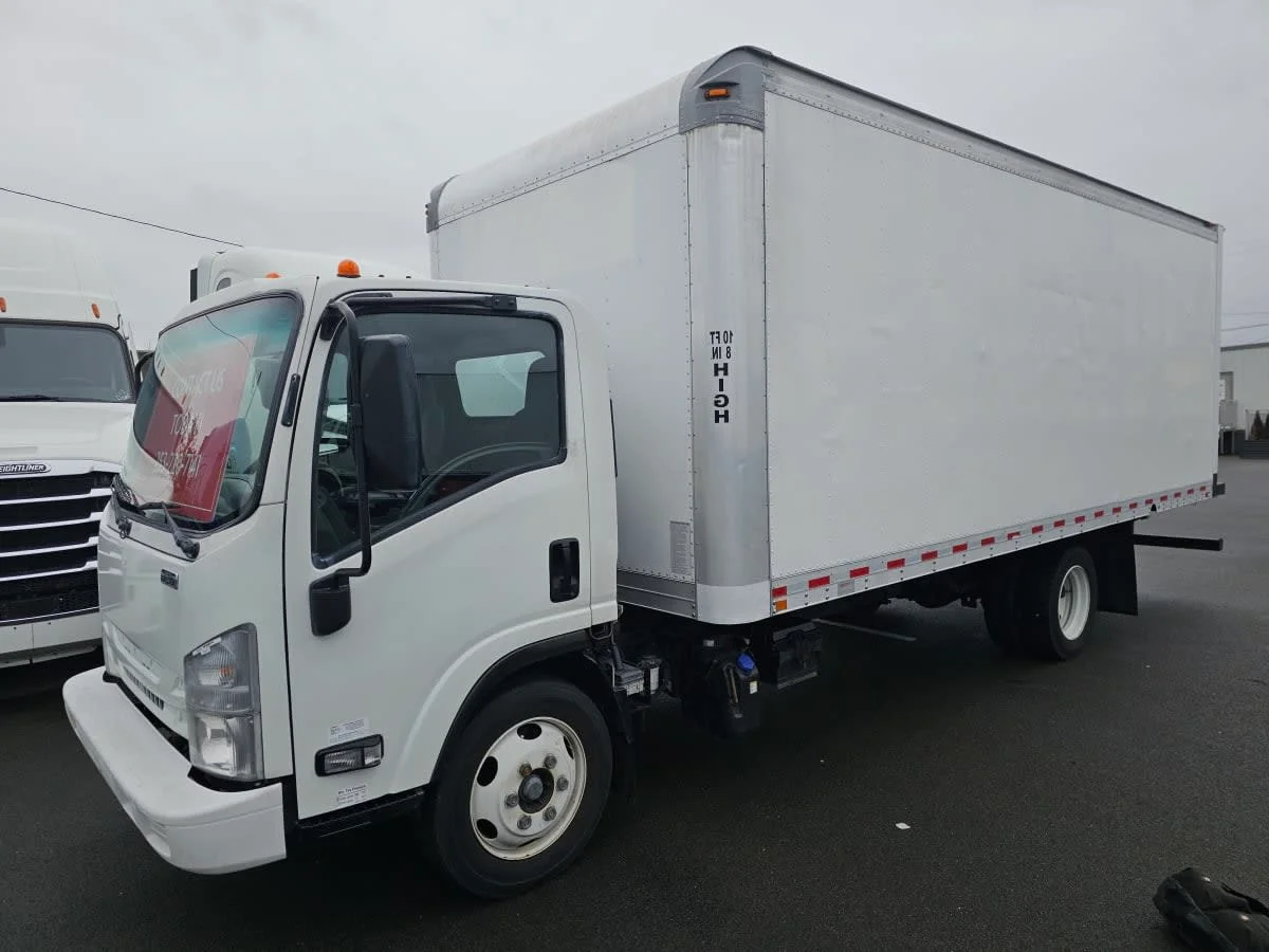 2018 Isuzu NRR in Tacoma, WA