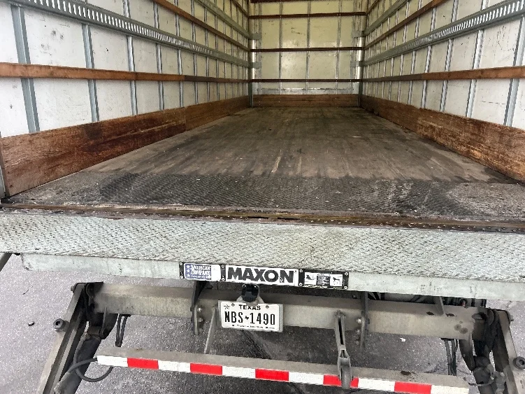 2021 International MV - image 10