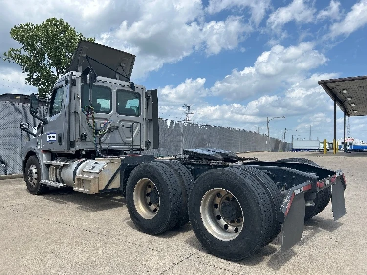 2020 Freightliner Cascadia in Nashville (Mount Juliet), TN — photo 5