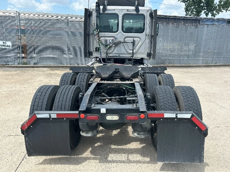 2020 Freightliner Cascadia in Nashville (Mount Juliet), TN — photo 6