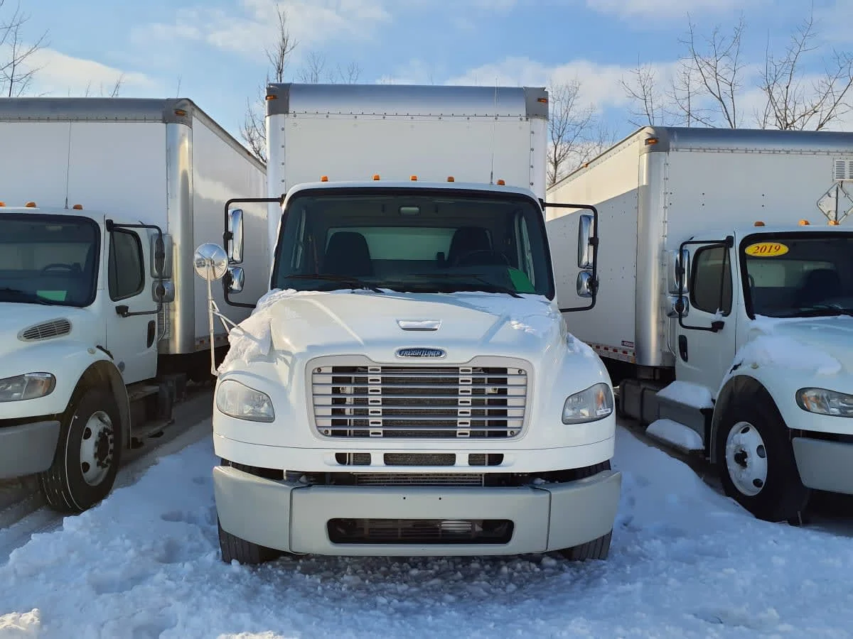 2021 Freightliner M2 106 - image 2