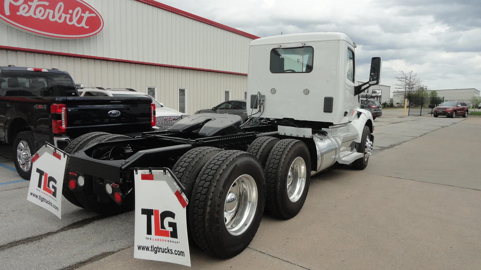 2021 Peterbilt 579 - image 4