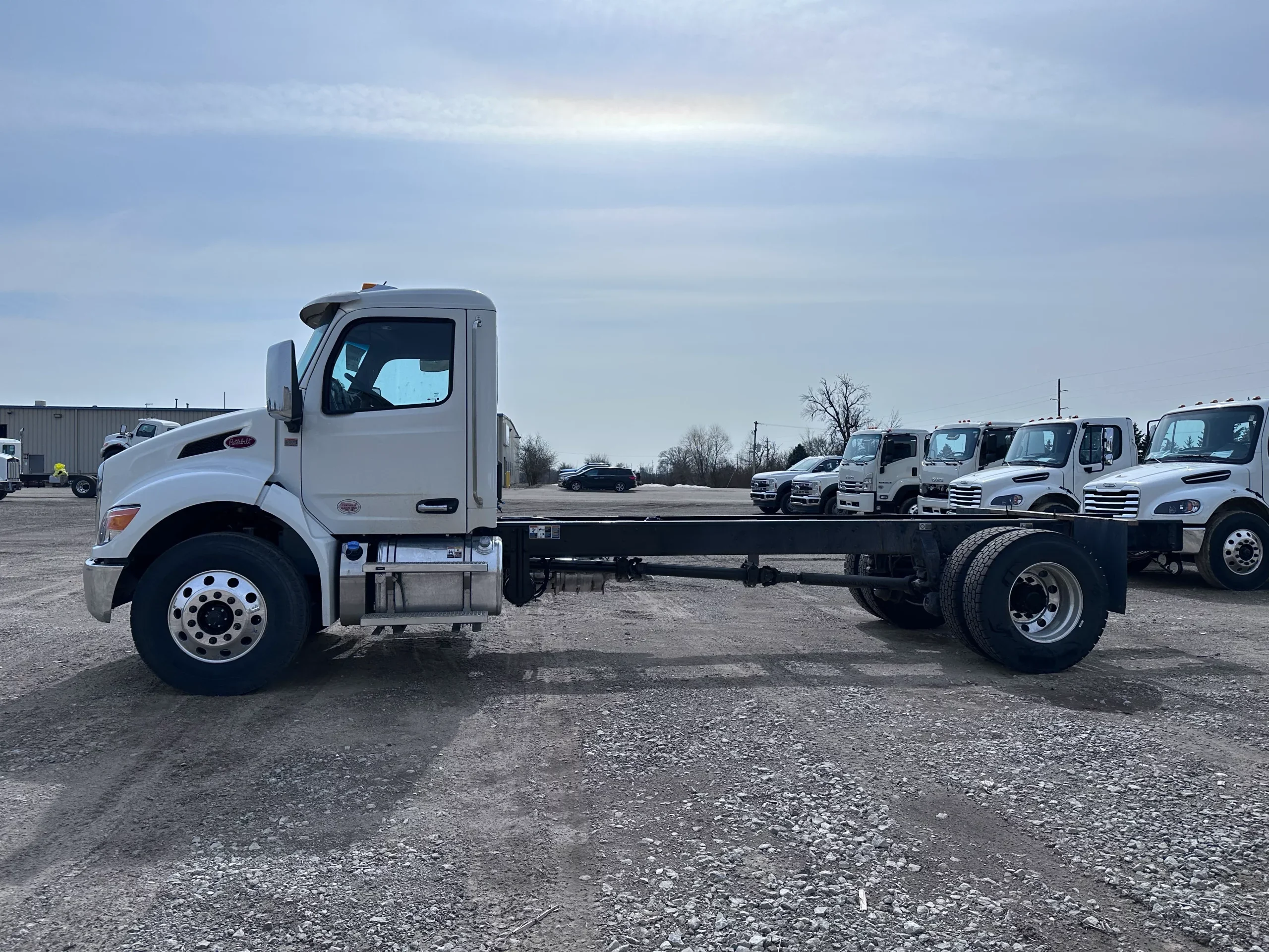 2026 Peterbilt 536 - image 5