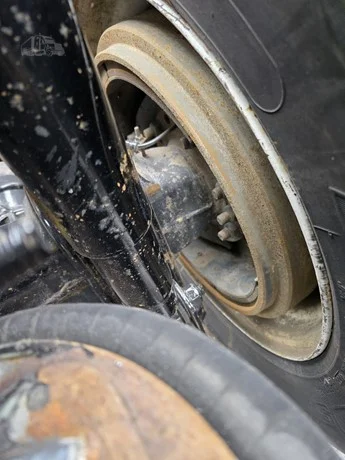 2019 Freightliner Cascadia - image 21