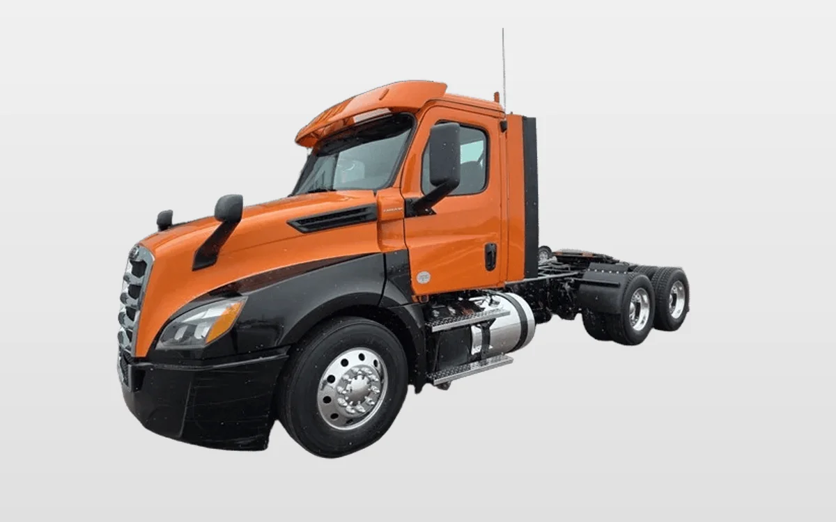 2019 Freightliner Cascadia - image 1