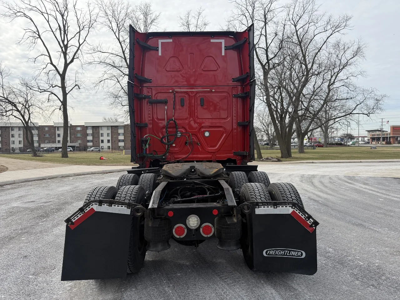 2023 Freightliner Cascadia - image 6