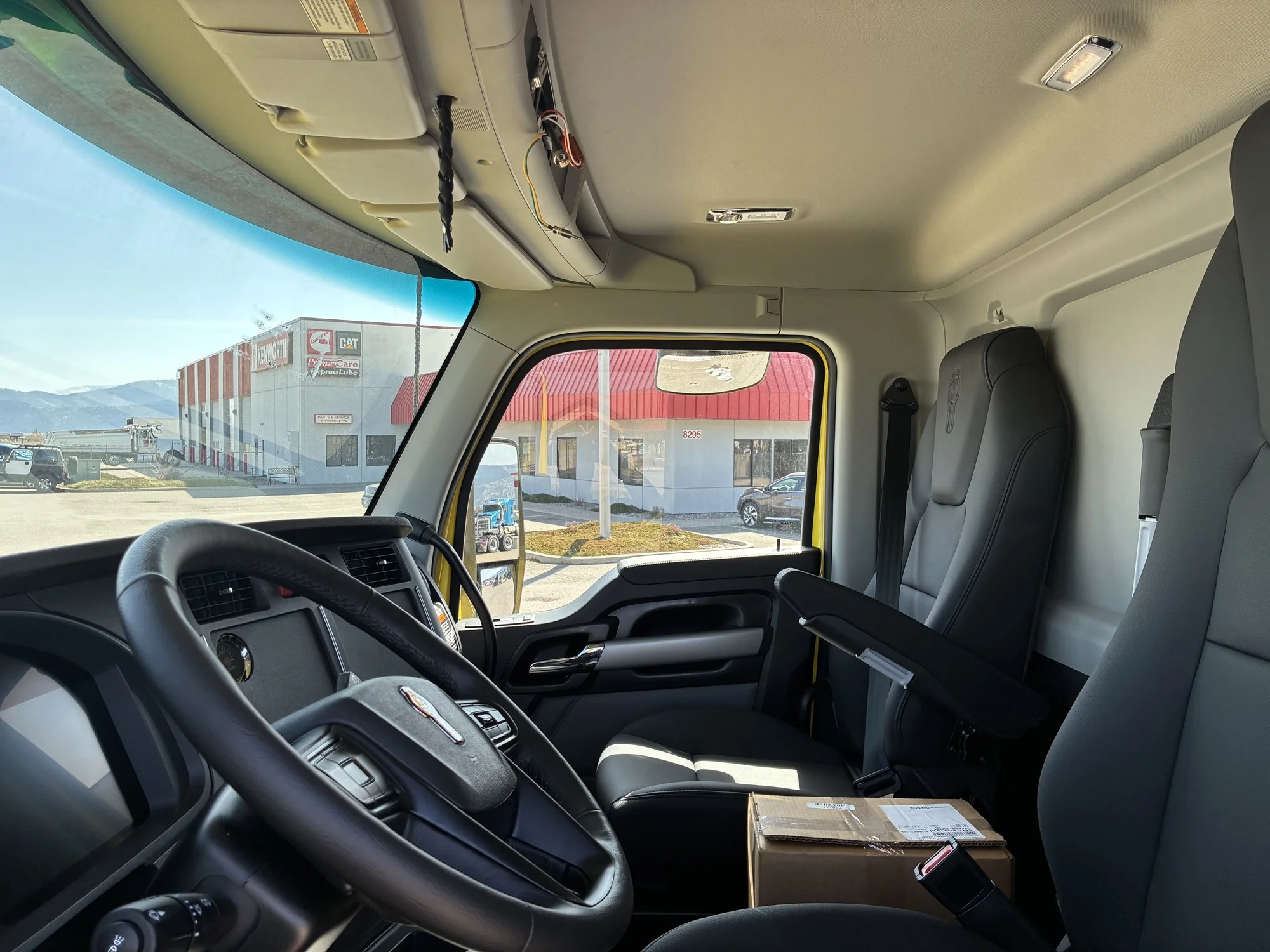 2025 Kenworth T880 in Missoula, MT — photo 3