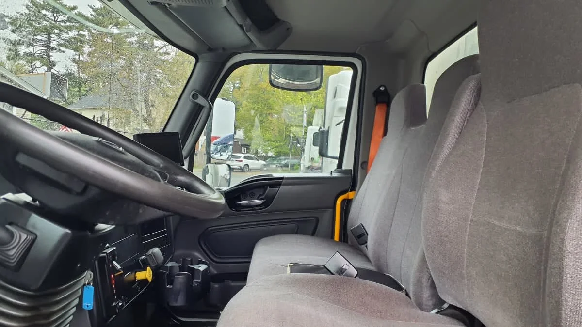 2022 International MV in Springfield, MA — photo 11