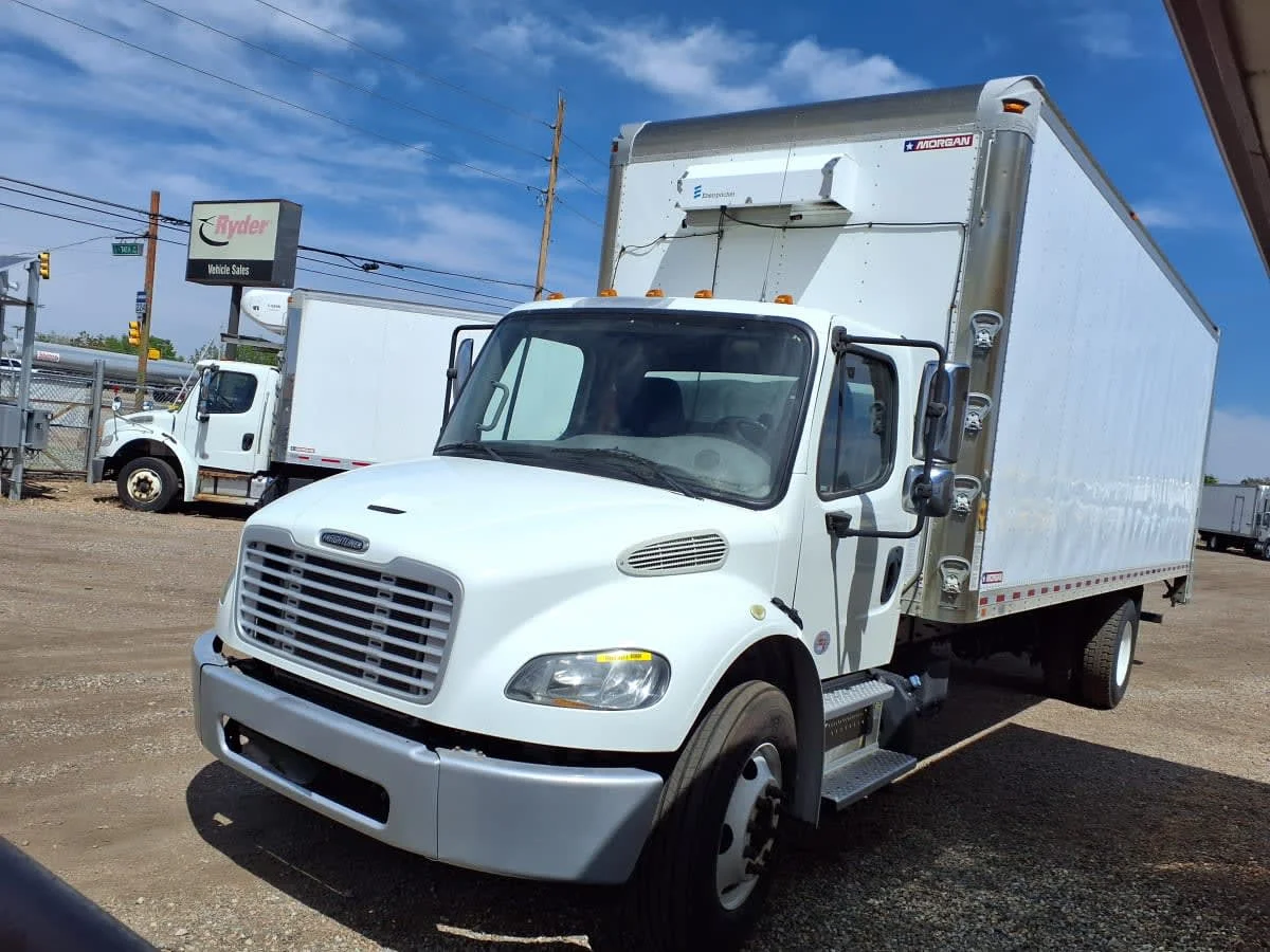 2019 Freightliner M2 106