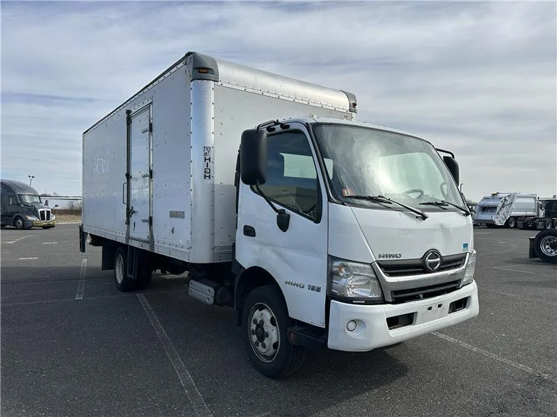 2018 Hino 195