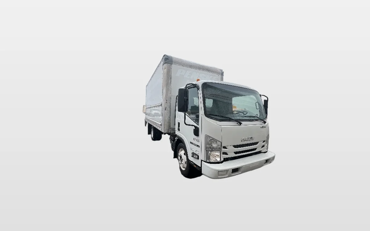 2021 Isuzu - image 1