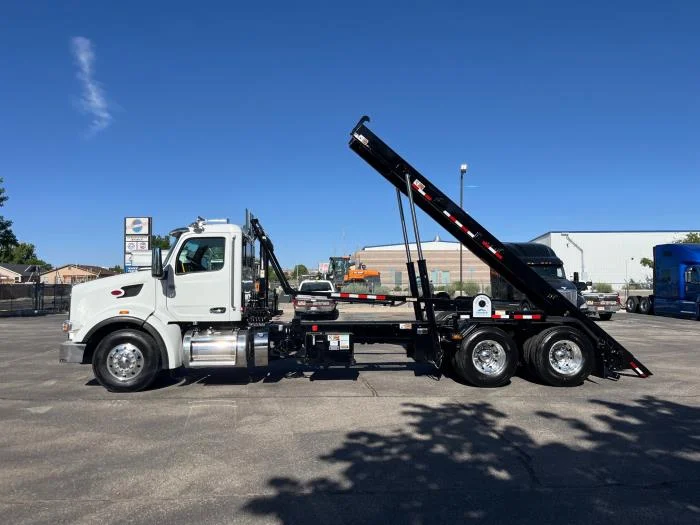 2027 Peterbilt 567 in Albuquerque, NM — photo 3