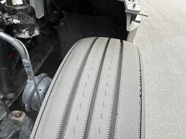 2023 Peterbilt 579 in Portland, OR — photo 10