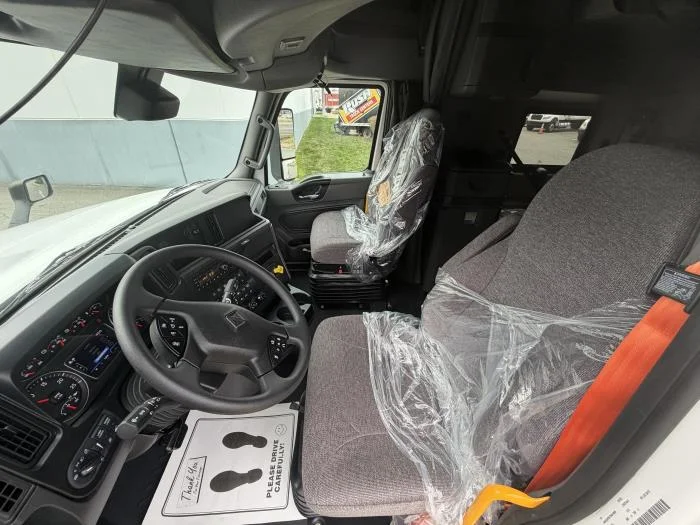 2026 International LT - image 14