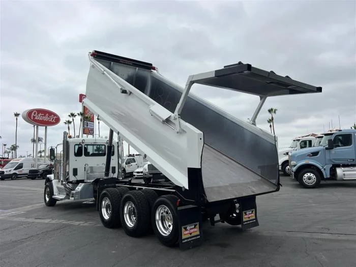 2026 Peterbilt 589 in Fontana, CA — photo 26