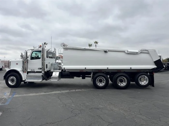2026 Peterbilt 589 in Fontana, CA — photo 11