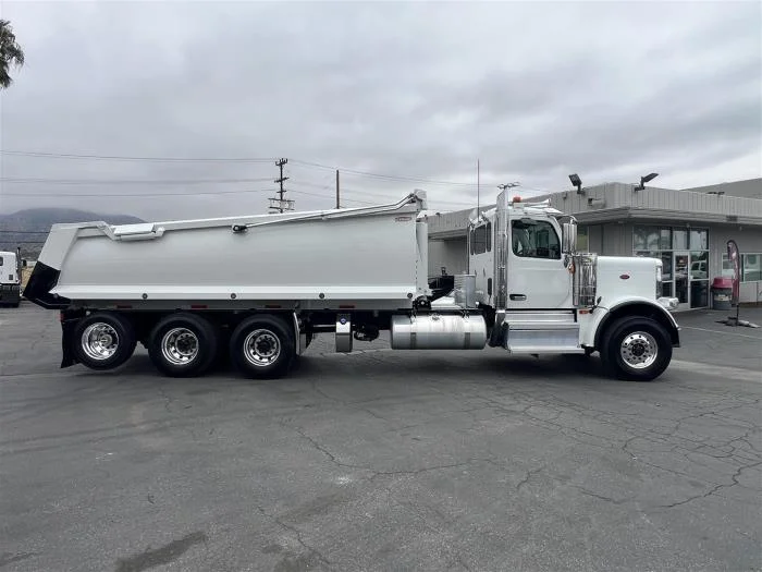 2026 Peterbilt 589 in Fontana, CA — photo 6