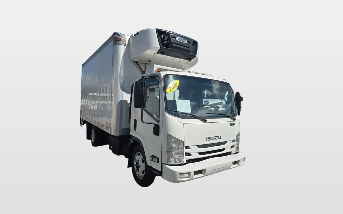 2016 Isuzu NQR - image 1