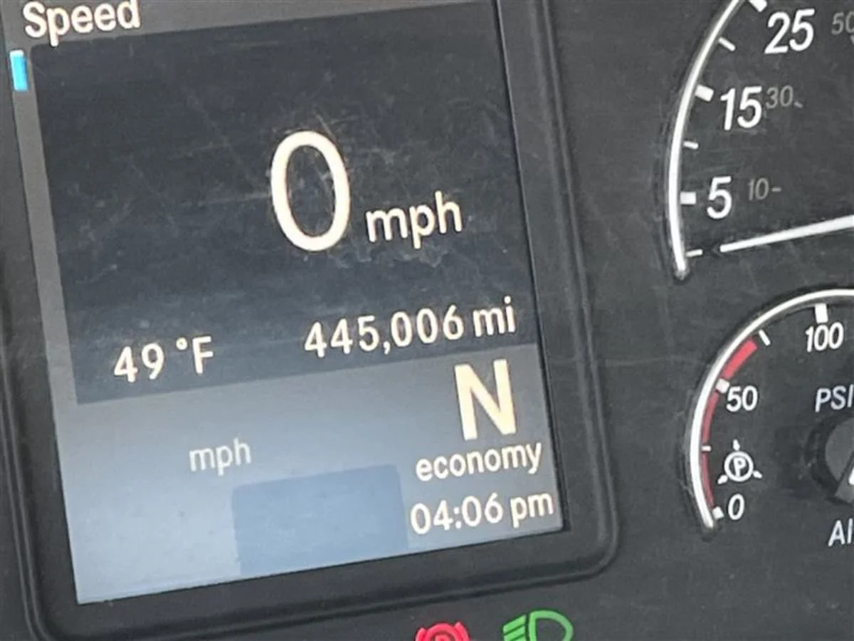 2020 Freightliner Cascadia in Beltsville, MD — photo 9
