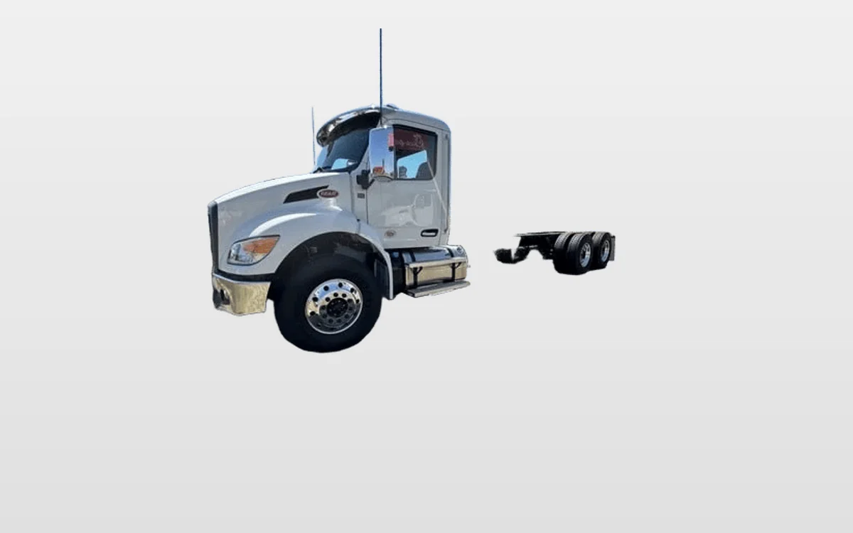 2025 Peterbilt - image 1