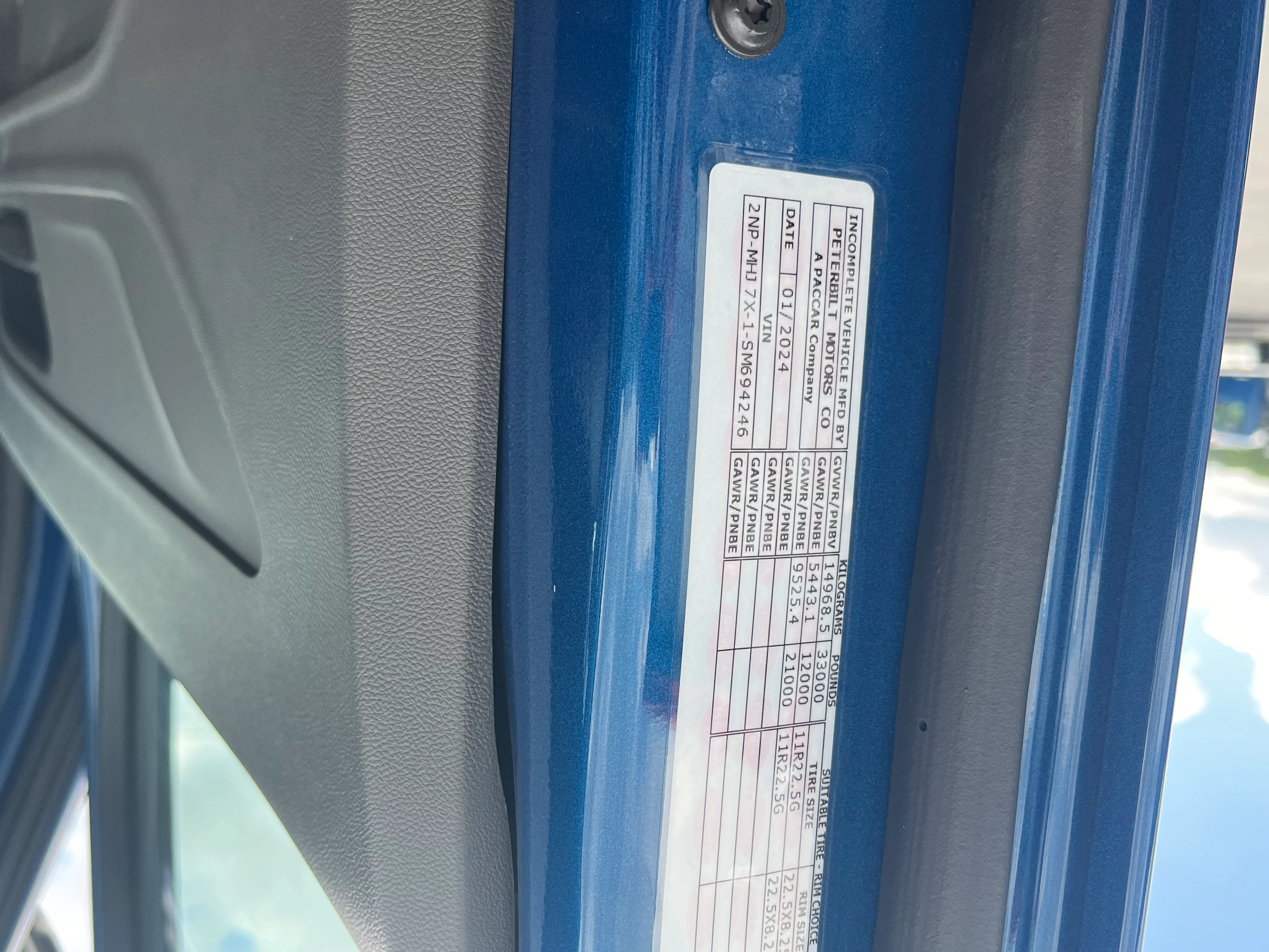 2025 Peterbilt - image 7