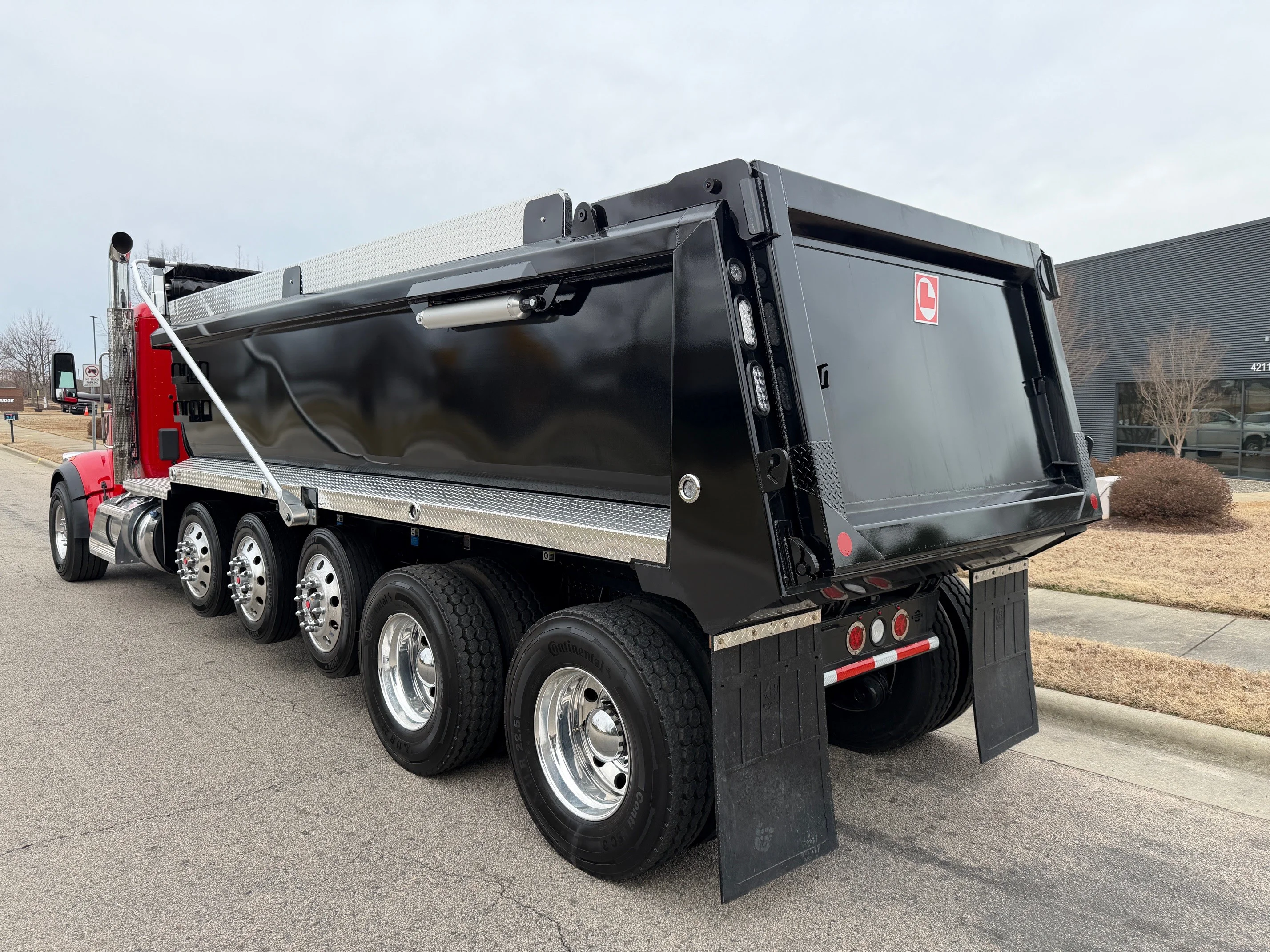 2026 Peterbilt 567 in Raleigh, NC — photo 3