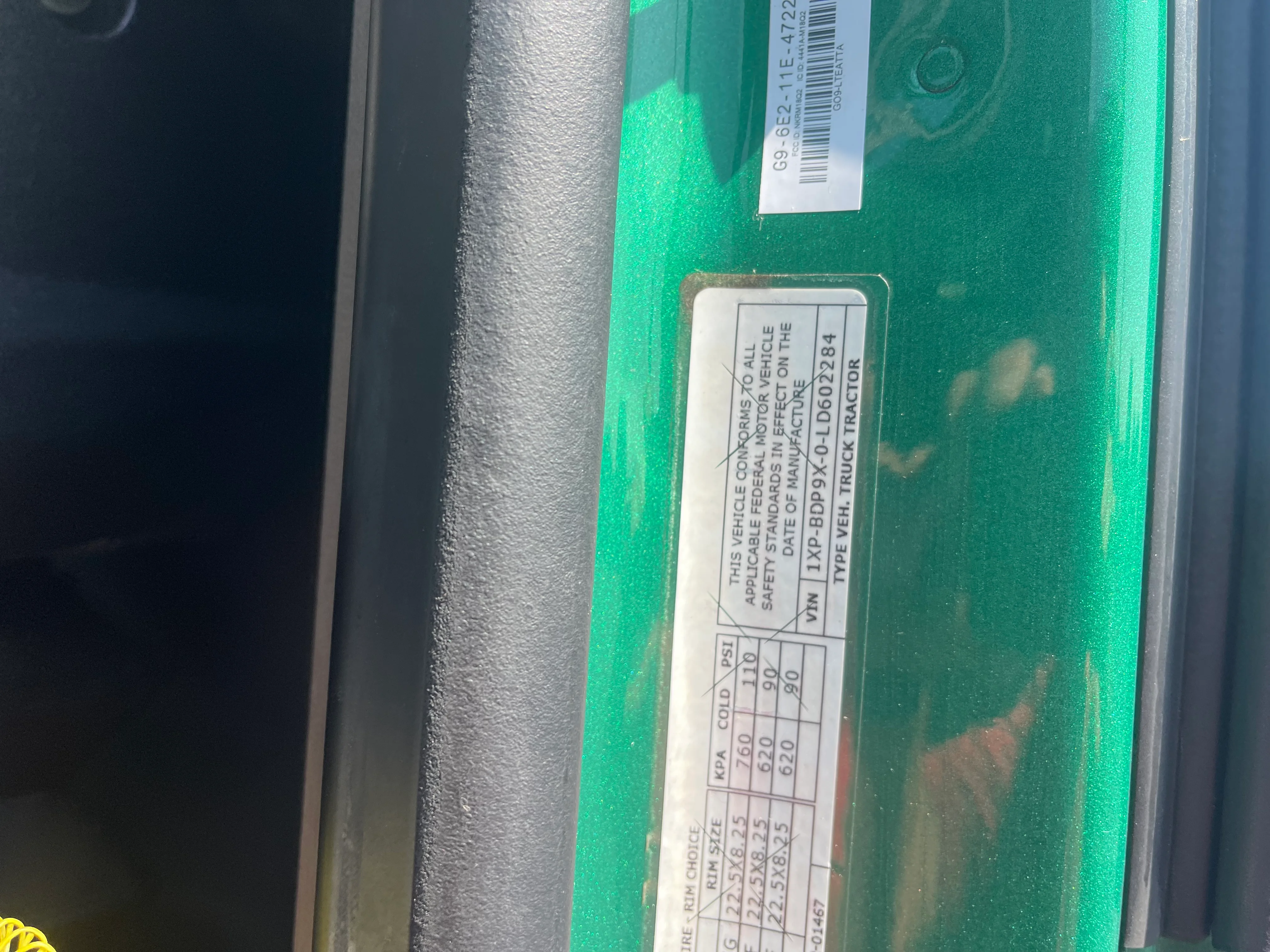 2020 Peterbilt 579 - image 14