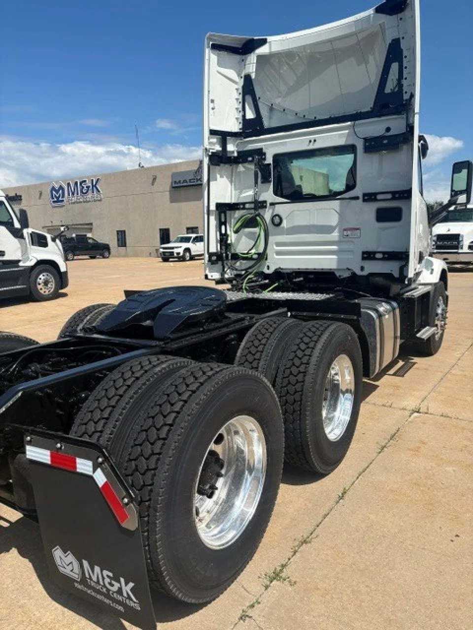 2026 Mack Anthem in Erie, PA — photo 5