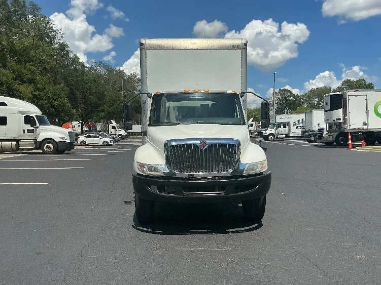 2020 International MV in Pensacola, FL — photo 2