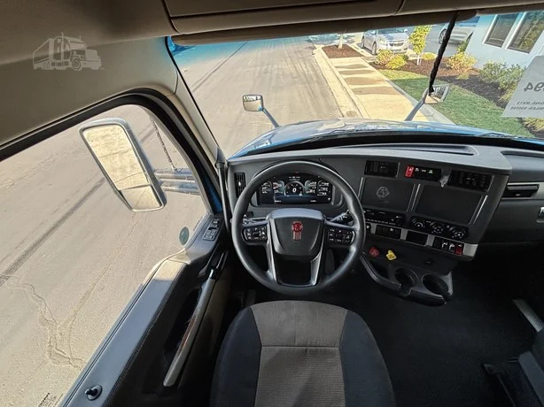 2023 Kenworth T680 in Salt Lake City, UT — photo 12