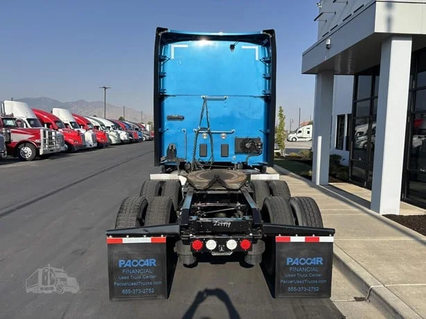 2023 Kenworth T680 in Salt Lake City, UT — photo 9