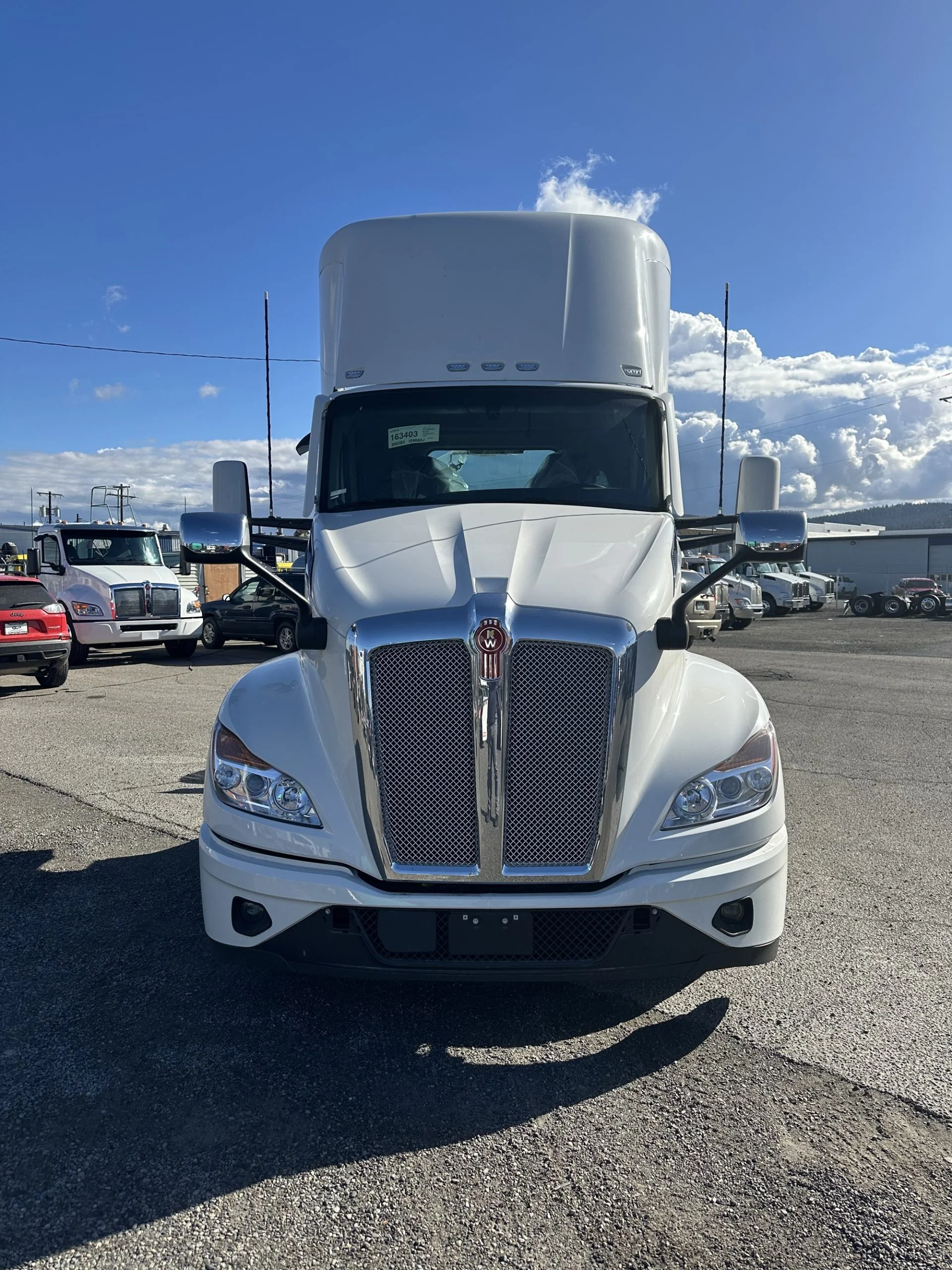 2026 Kenworth T680 - image 2