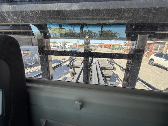 2026 Peterbilt 567 - image 16