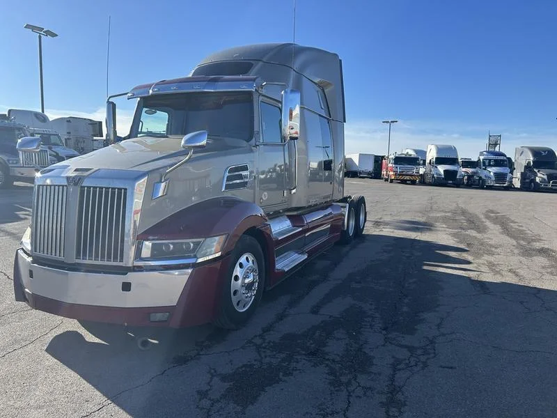 2018 Western Star 5700XE - image 8