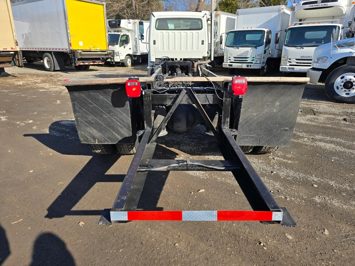 2017 Freightliner M2 106 - image 5