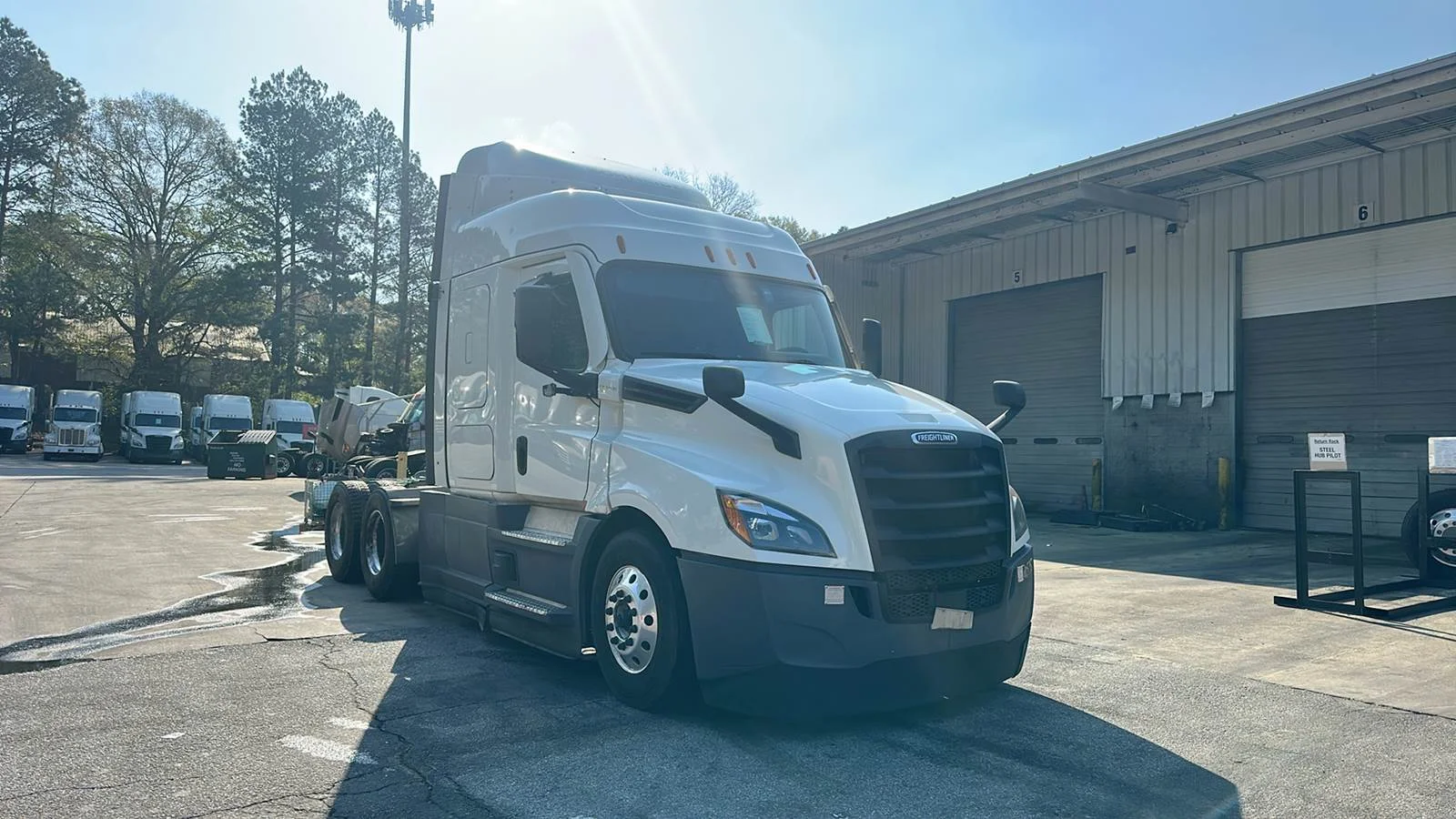 2021 Freightliner Cascadia in Atlanta, GA