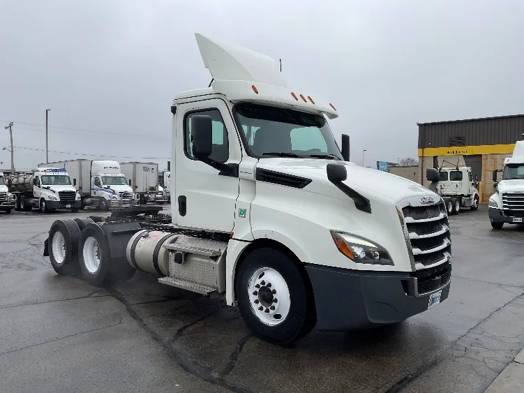 2019 Freightliner Cascadia in Milwaukee, WI