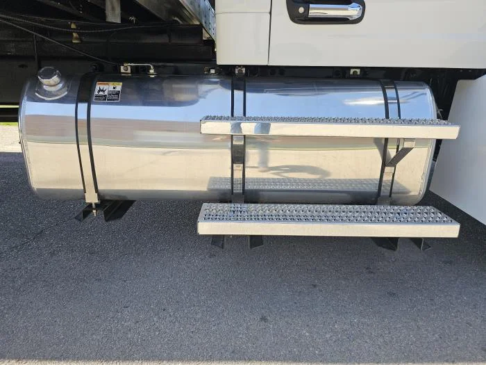 2025 Peterbilt 536 - image 15