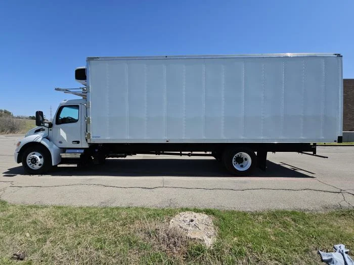 2025 Peterbilt 536 - image 4