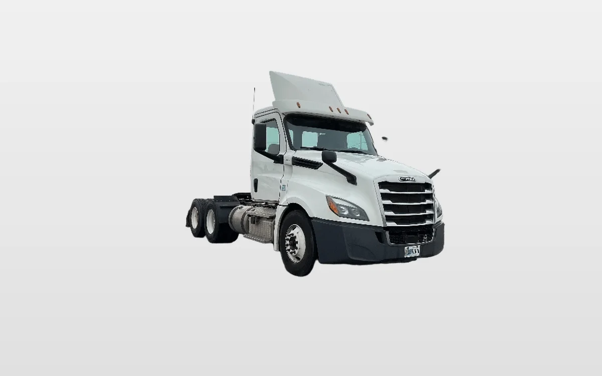 2019 Freightliner - image 1