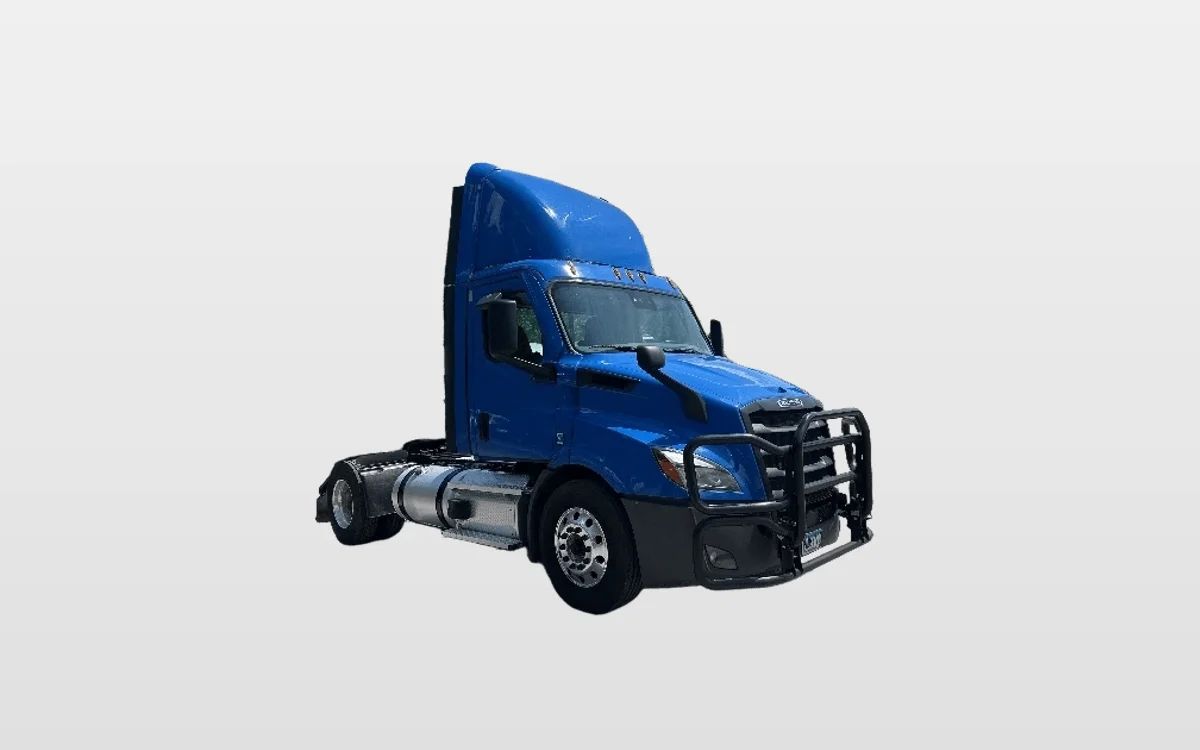 2022 Freightliner - image 1
