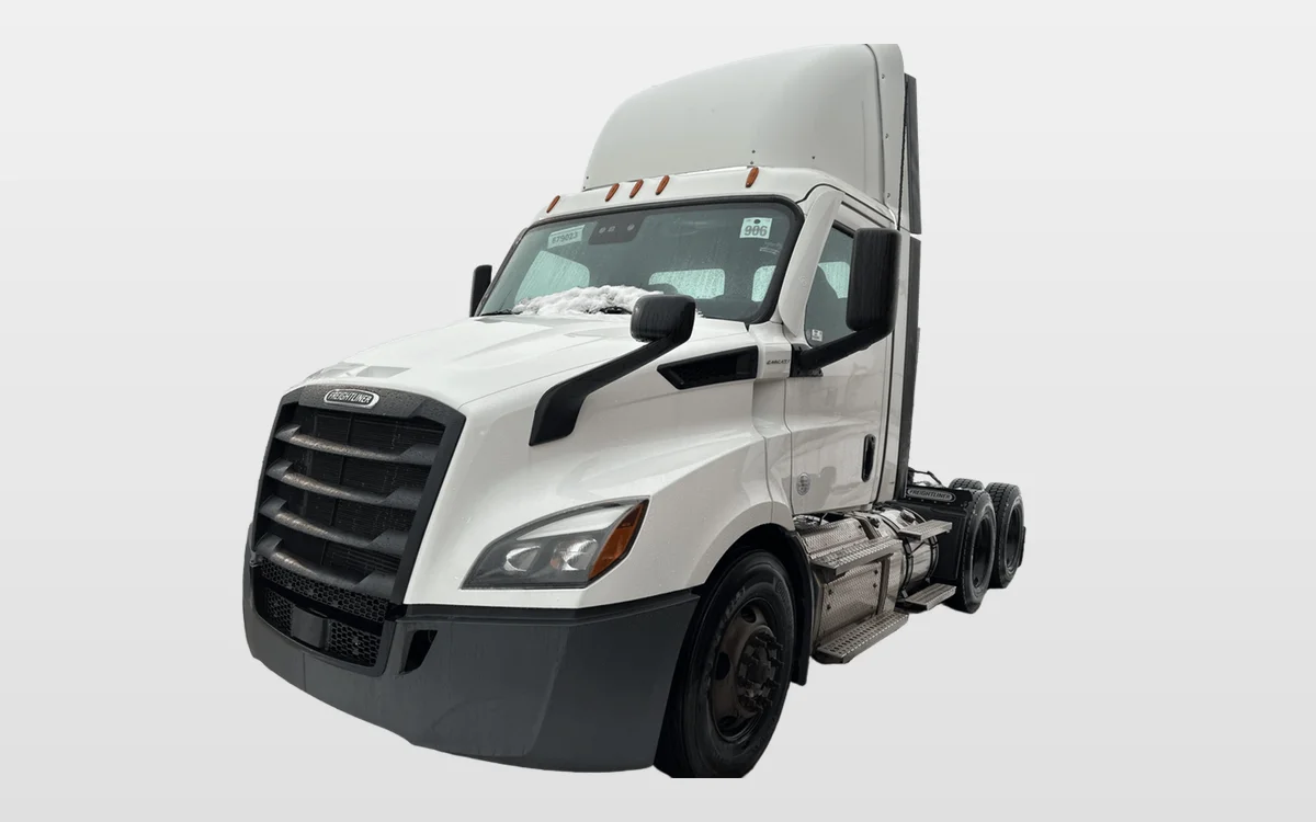 2021 Freightliner - image 1