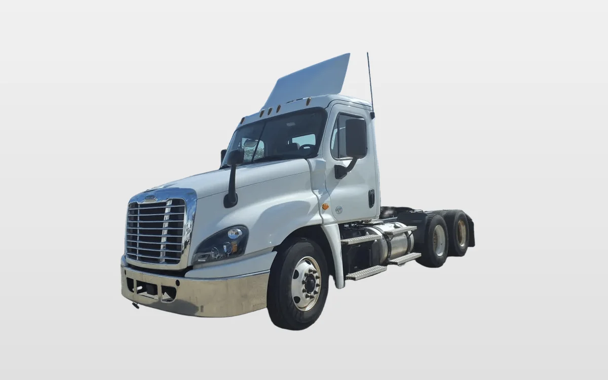 2019 Freightliner - image 1