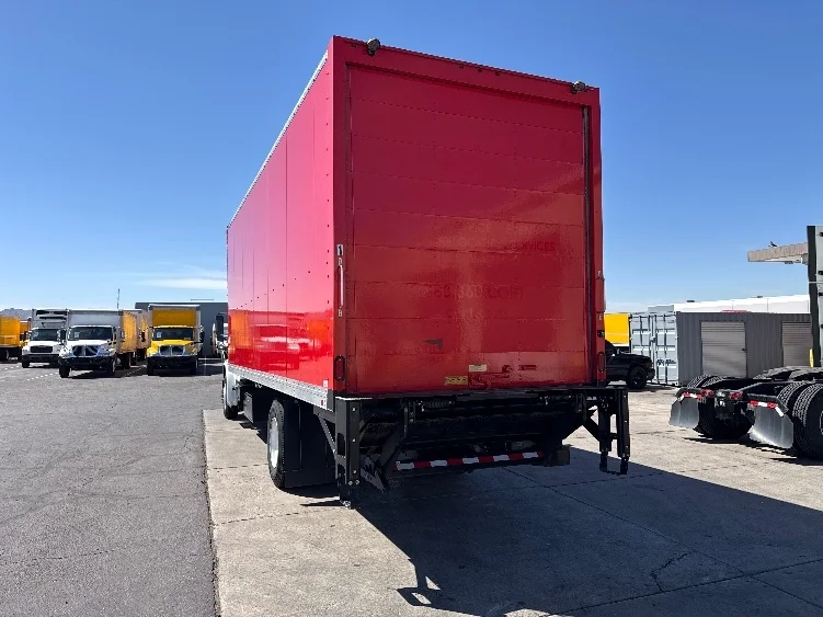 2019 Freightliner M2 106 in Phoenix, AZ — photo 6