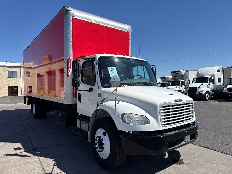 2019 Freightliner M2 106 in Phoenix, AZ