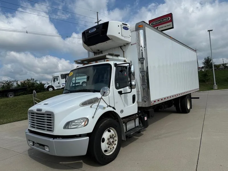 2018 Freightliner M2 106 in Cincinnati, OH