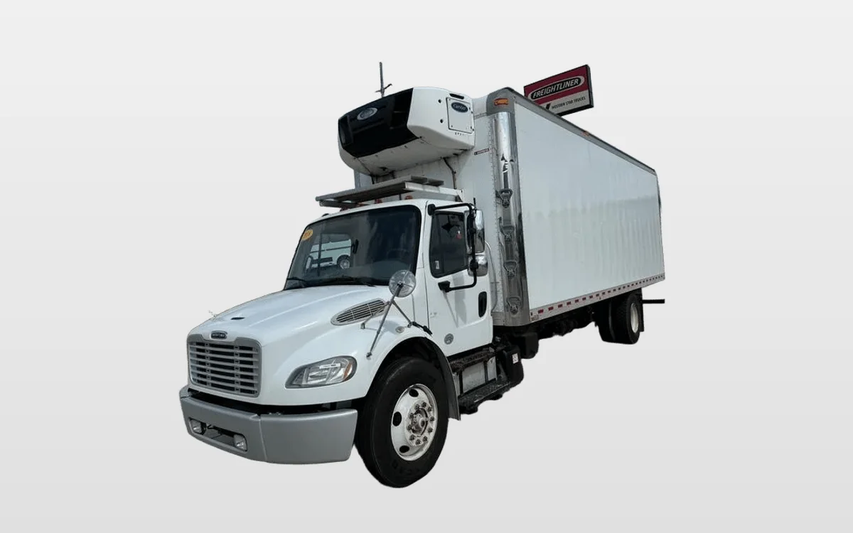 2018 Freightliner M2 106 - image 1