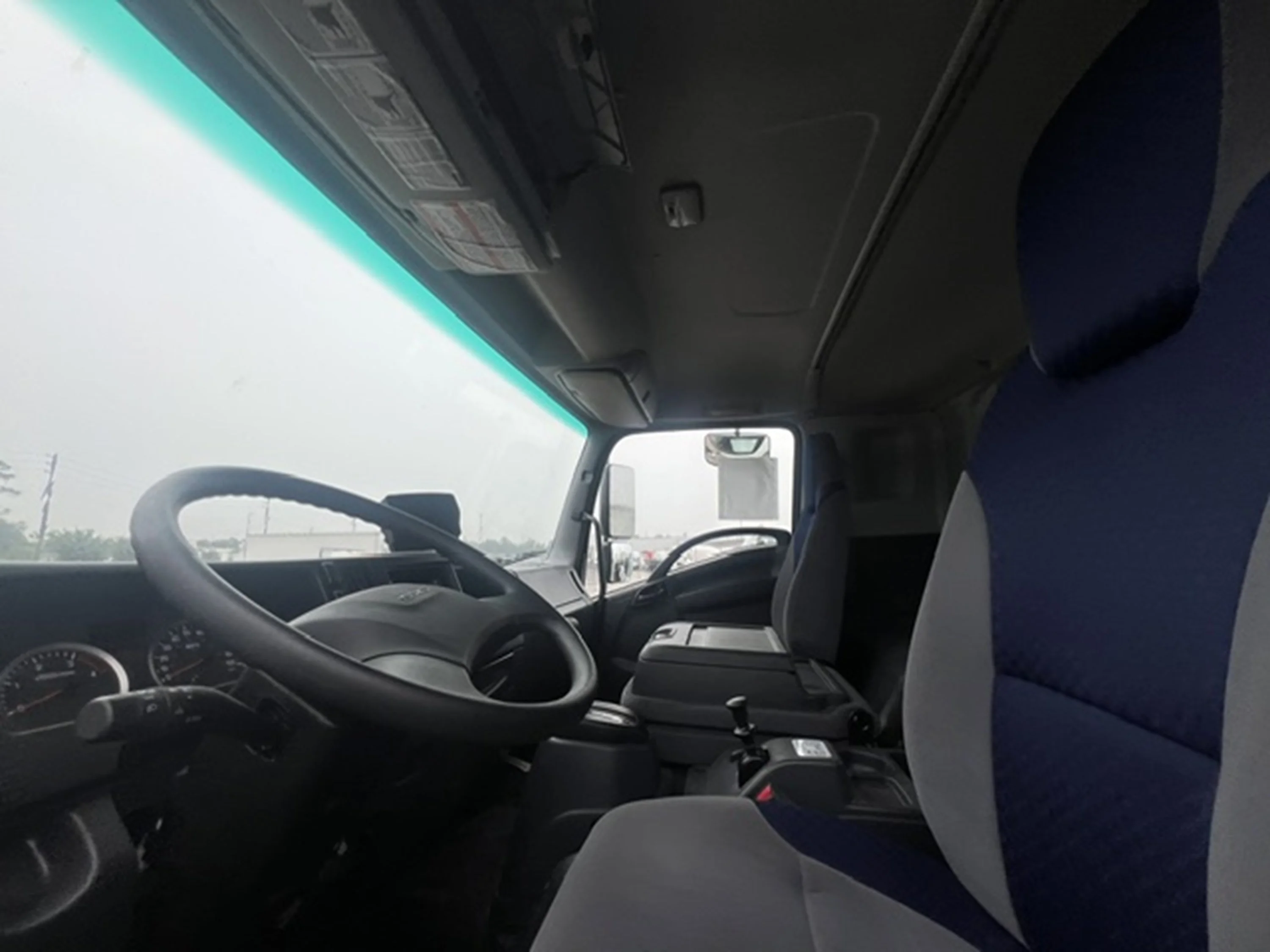 2025 Isuzu FTR in Houston, TX — photo 8