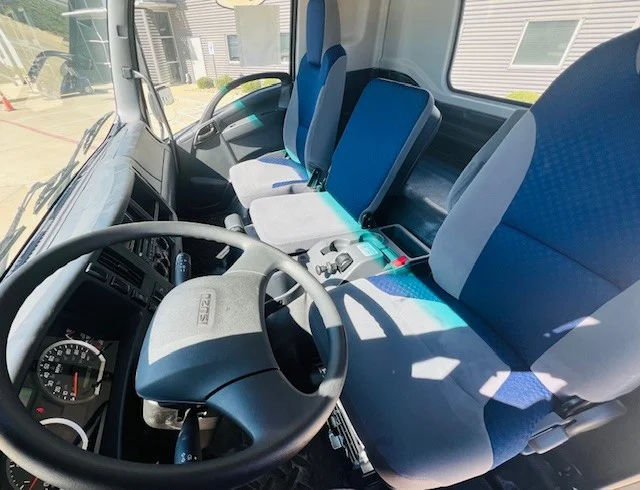 2025 Isuzu FTR in Houston, TX — photo 7